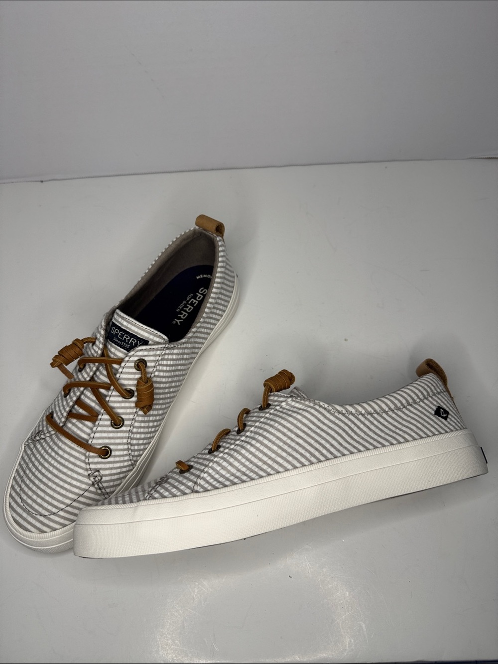Sperry Crest Vibe Gray & White Seersucker Striped Canvas Sneakers